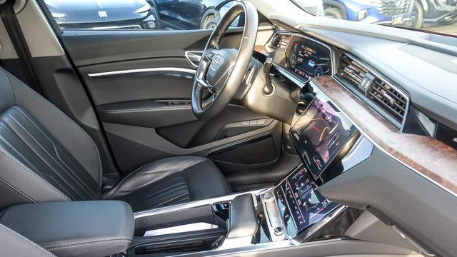 2019 Audi e-tron quattro Premium Plus