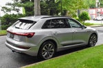 2021 e-tron Thumbnail 6