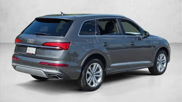 2026 Audi Q7 quattro Premium Plus 45 TFSI