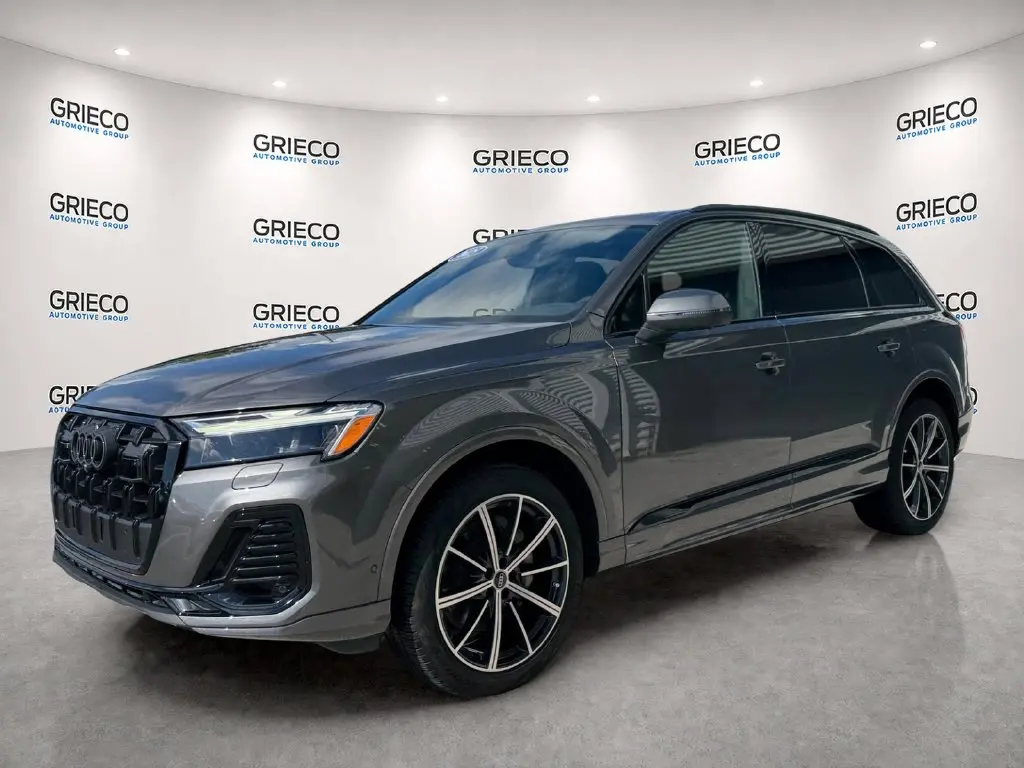 2025 Audi Q7 - $45,217
