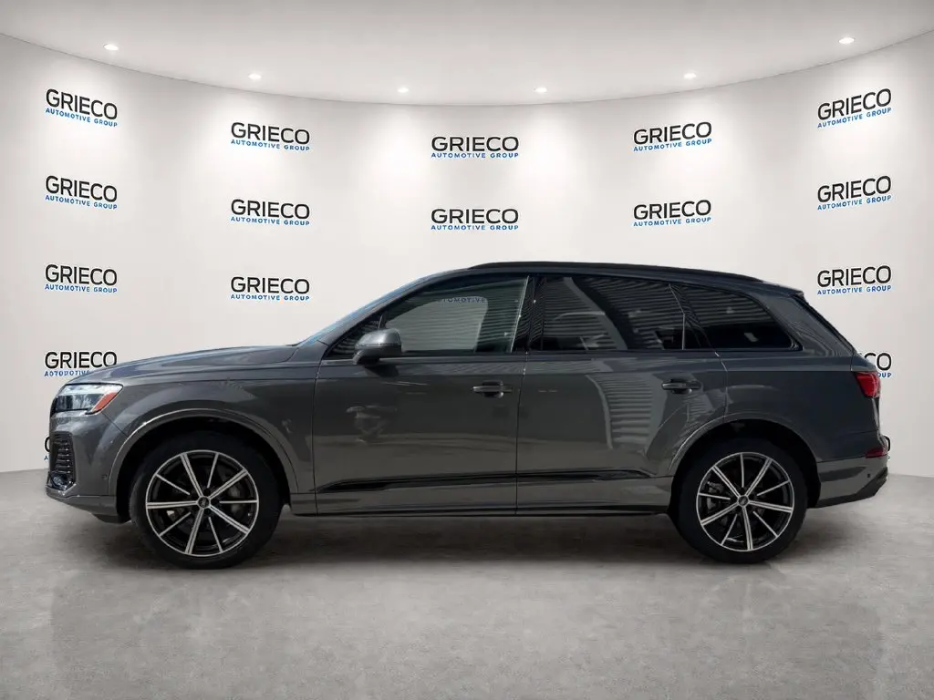 2025 Audi Q7 - $45,217