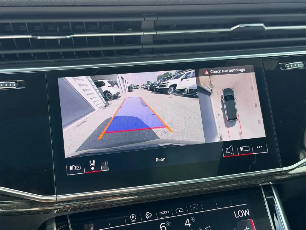 2025 Audi Q7 - $45,217