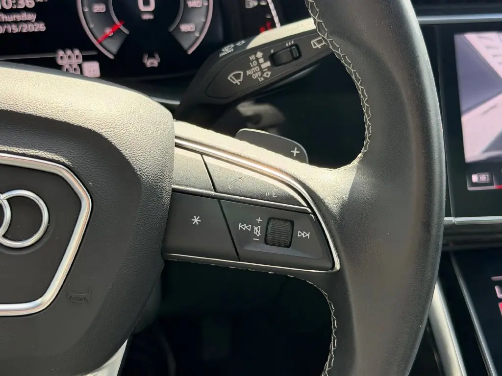 2025 Audi Q7 - $45,217