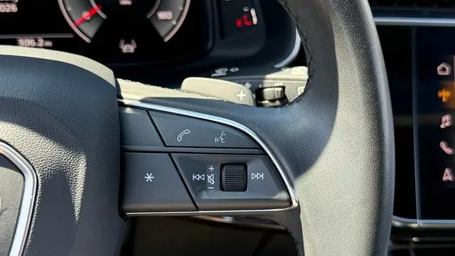 2023 Audi Q7 quattro Premium Plus 45 TFSI