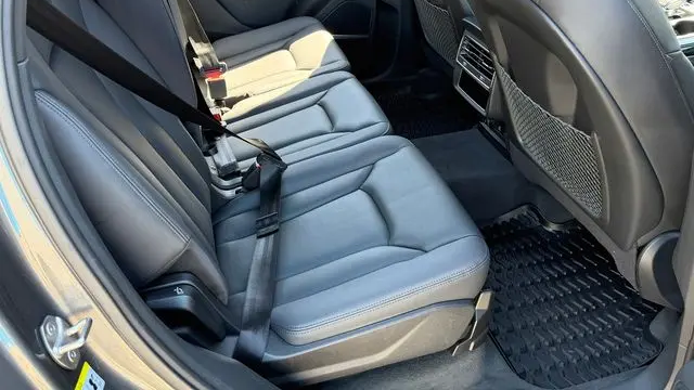 2023 Audi Q7 quattro Premium Plus 45 TFSI