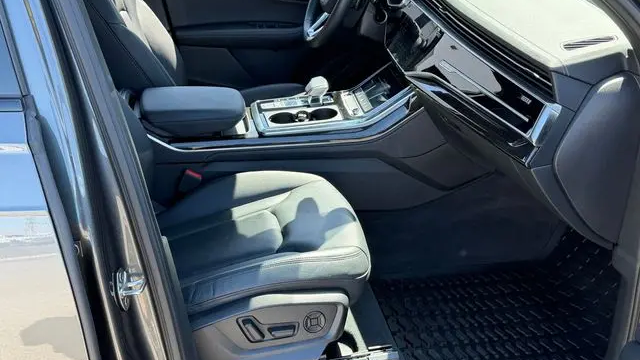 2023 Audi Q7 quattro Premium Plus 45 TFSI