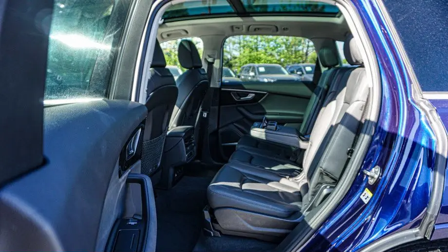 2024 Audi Q7 quattro Premium Plus 45 TFSI