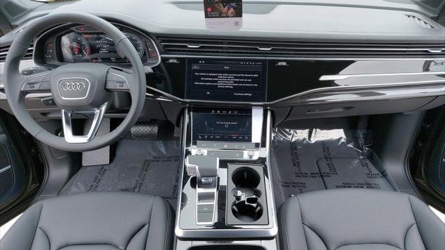 2026 Audi Q7 quattro Premium Plus 45 TFSI