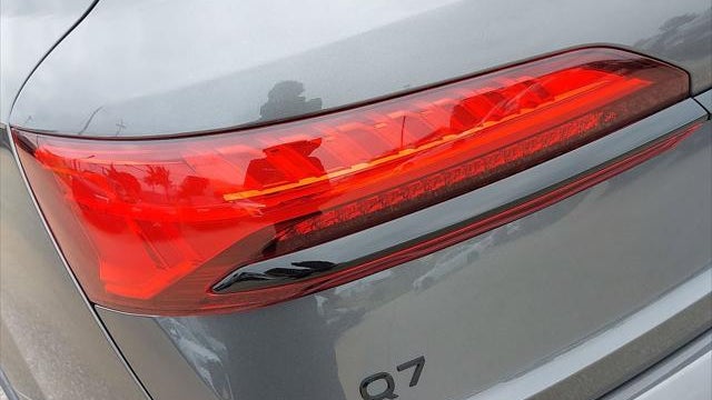 2026 Audi Q7 quattro Premium Plus 45 TFSI