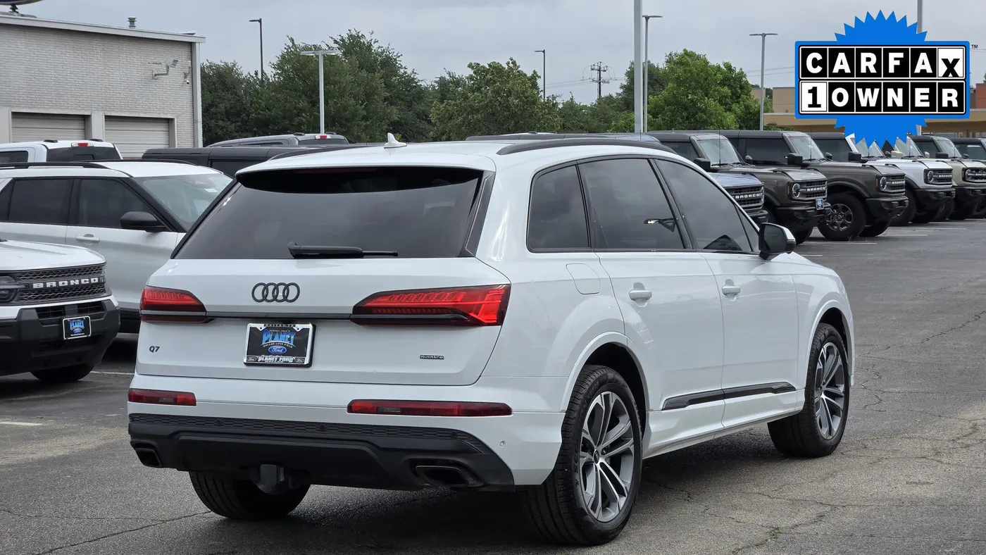 2026 Audi Q7 quattro Premium Plus 45 TFSI