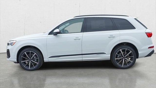 2026 Audi Q7 quattro Premium Plus 45 TFSI
