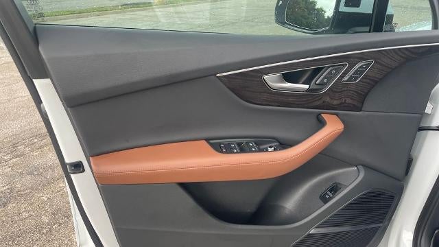 2023 Audi Q7 quattro Premium Plus 45 TFSI