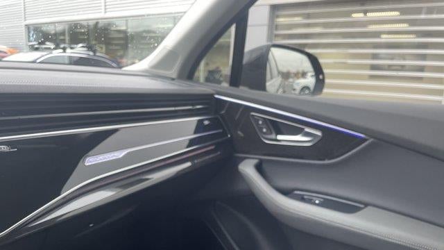 2025 Audi Q7 quattro Premium Plus 45 TFSI