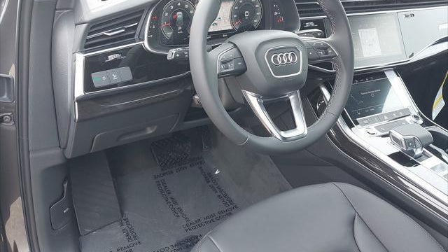 2026 Audi Q7 quattro Premium Plus 45 TFSI