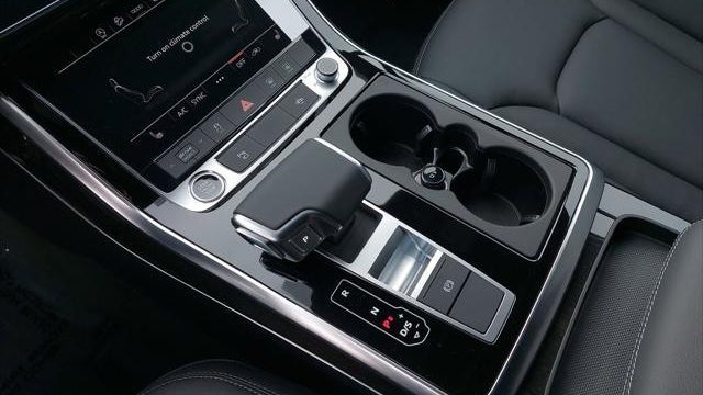 2026 Audi Q7 quattro Premium Plus 45 TFSI