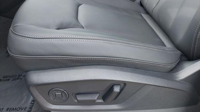 2026 Audi Q7 quattro Premium Plus 45 TFSI