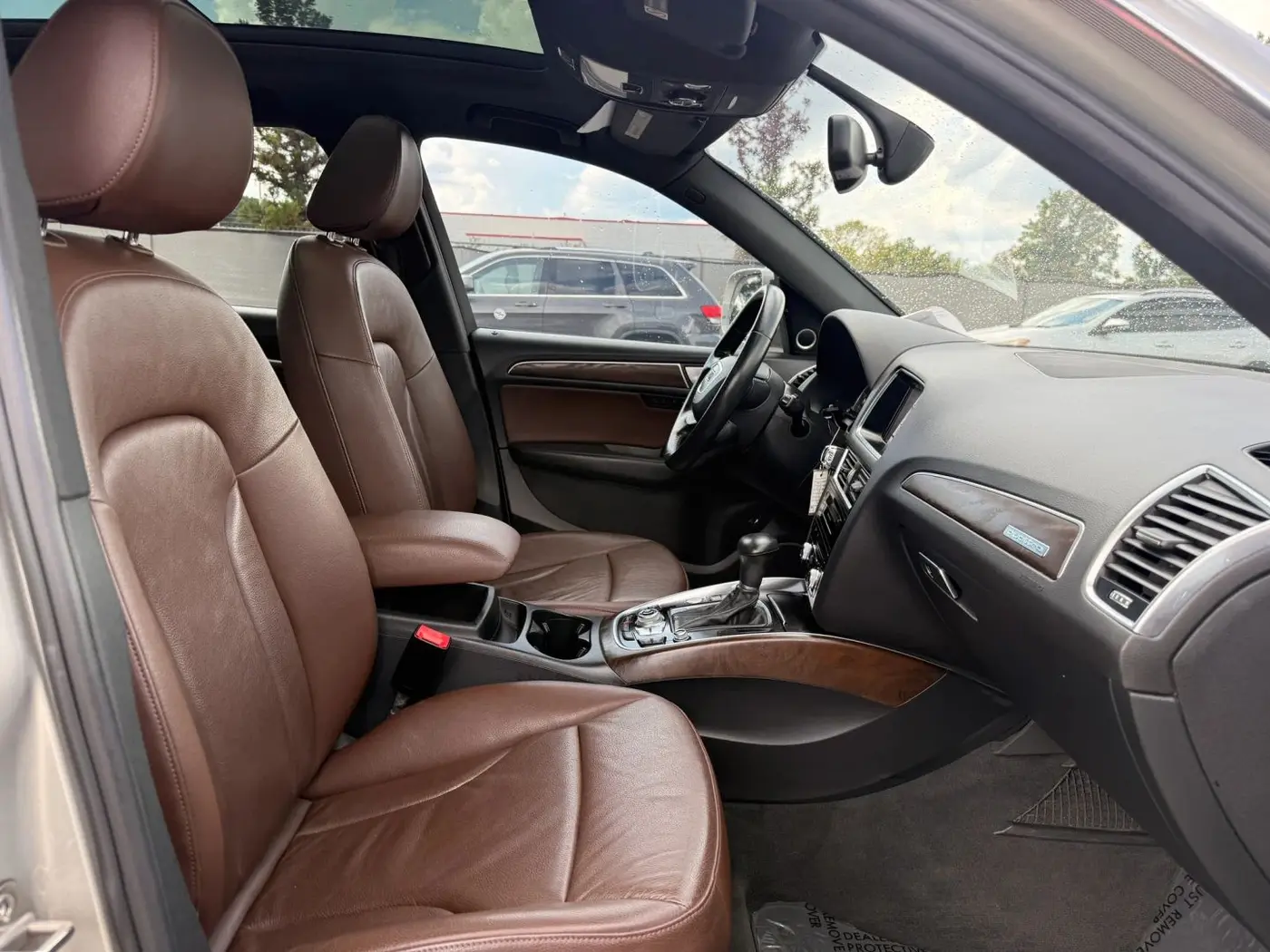 2015 Audi Q5 - $9,950