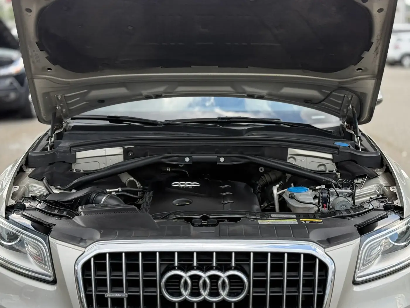 2015 Audi Q5 - $9,950