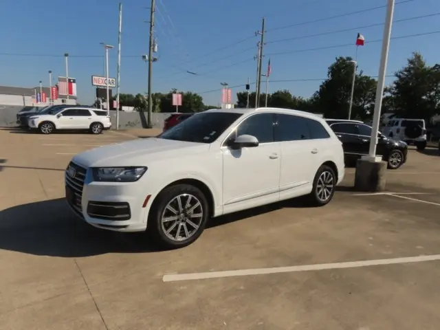 2017 Audi Q7 - $14,911