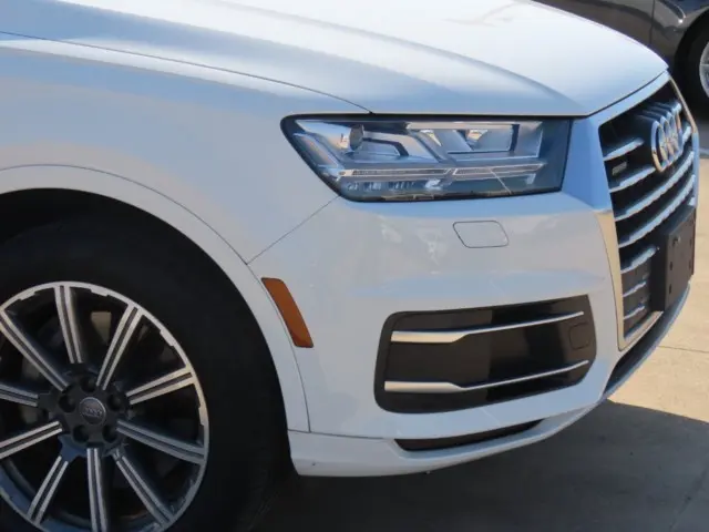 2017 Audi Q7 - $14,911