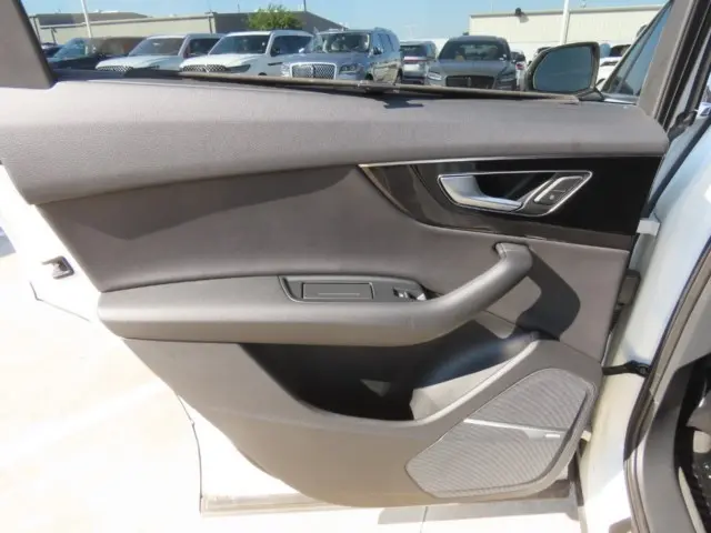 2017 Audi Q7 - $14,911