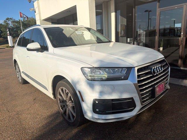 2018 Audi Q7 - $10,500
