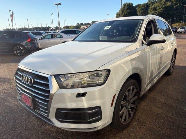 2018 Audi Q7 - $10,500