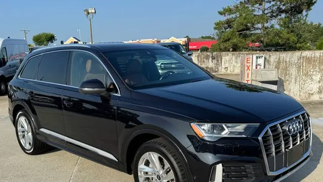 2021 Audi Q7 quattro Premium Plus 45 TFSI