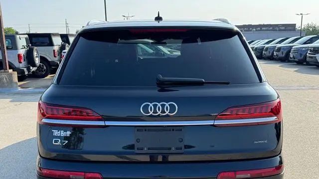 2021 Audi Q7 quattro Premium Plus 45 TFSI