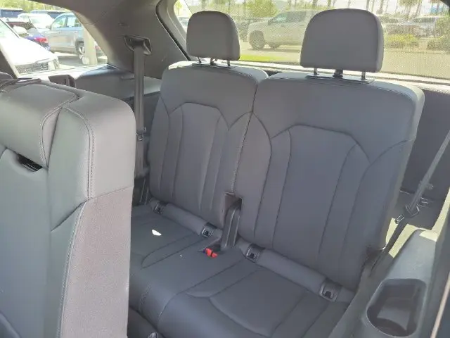 2021 Audi Q7 - $24,004
