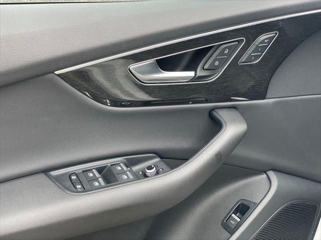 2021 Audi Q7 - $21,156