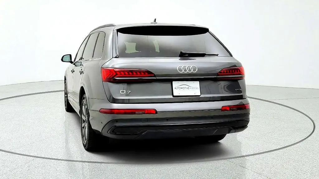 2022 Audi Q7 - $23,995