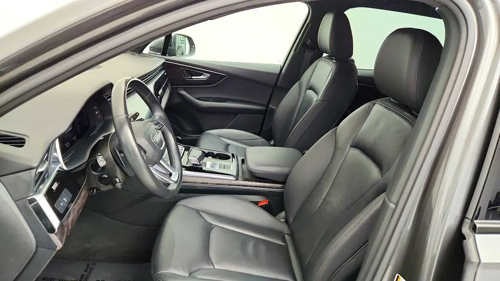 2022 Audi Q7 - $23,995