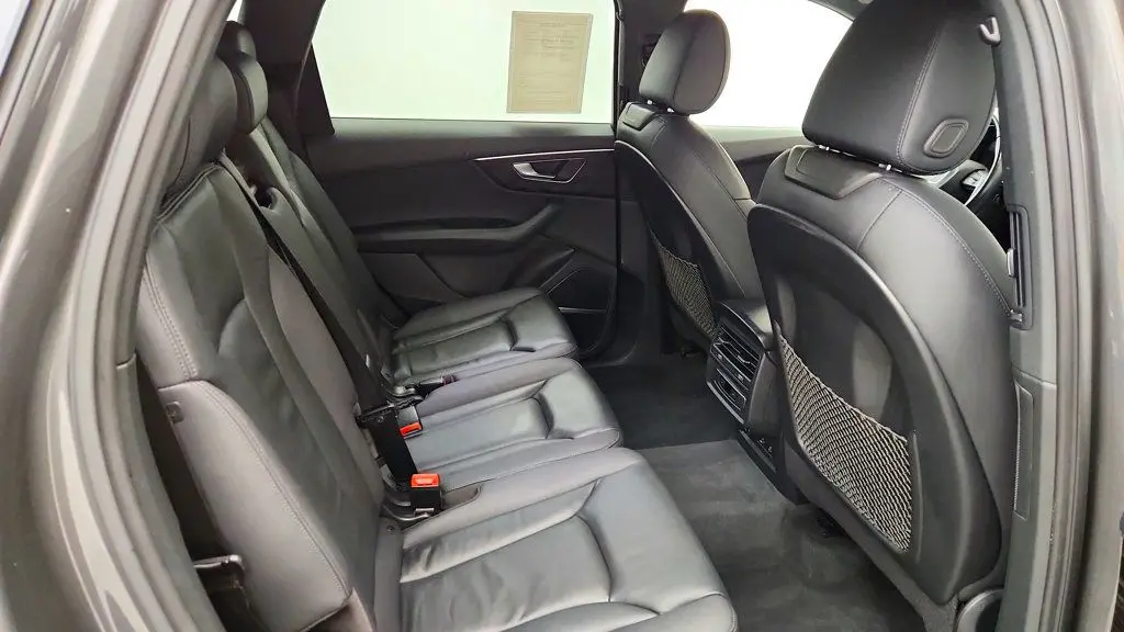 2022 Audi Q7 - $23,995