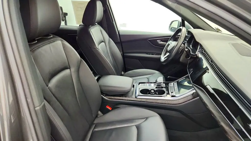 2022 Audi Q7 - $23,995