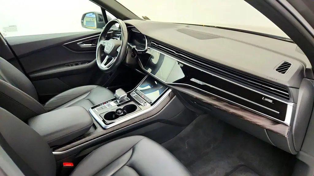 2022 Audi Q7 - $23,995