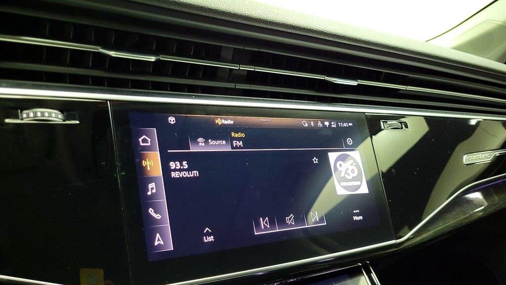 2022 Audi Q7 quattro Premium Plus 45 TFSI