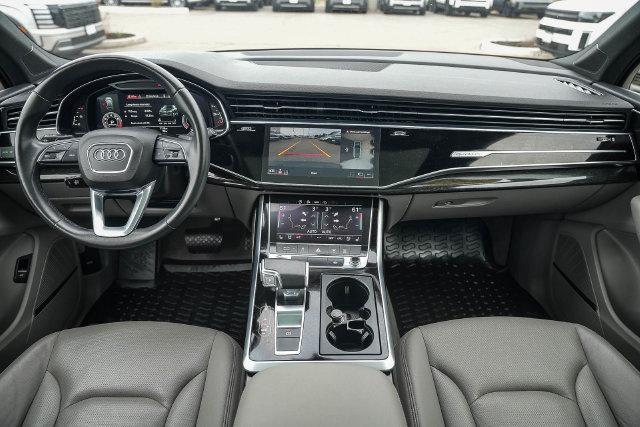 2022 Audi Q7 - $27,113