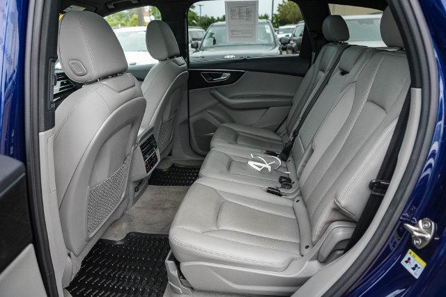 2022 Audi Q7 - $27,113