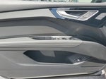 2024 Q4 e-tron Thumbnail 21
