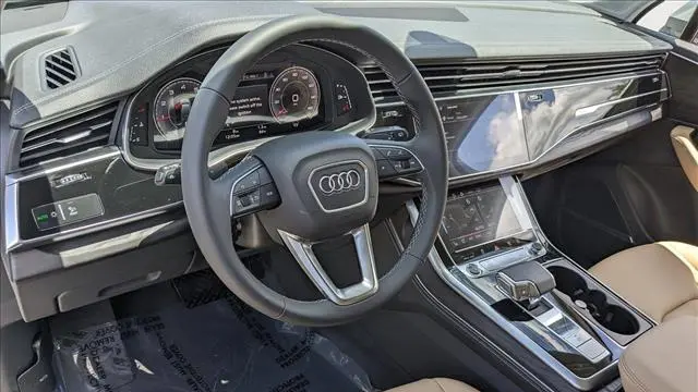 2025 Audi Q7 quattro Premium Plus 55 TFSI