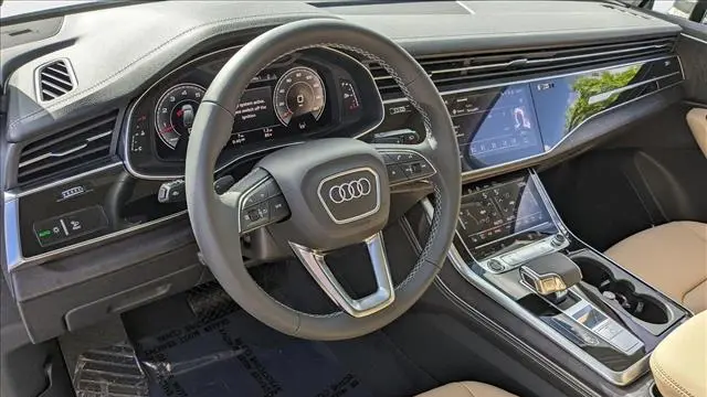 2025 Audi Q7 quattro Premium Plus 55 TFSI