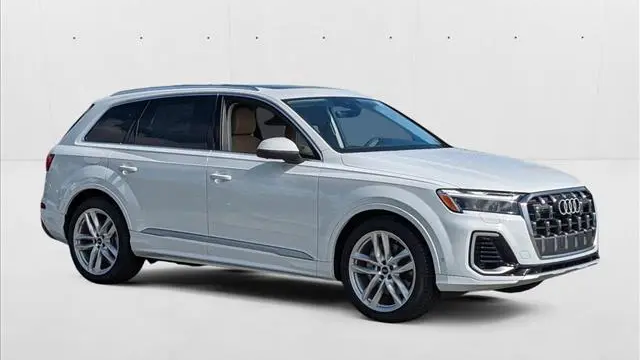 2025 Audi Q7 quattro Premium Plus 55 TFSI