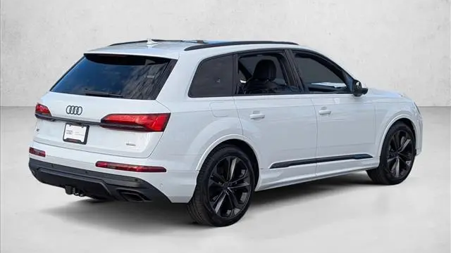 2026 Audi Q7 quattro Premium Plus 55 TFSI