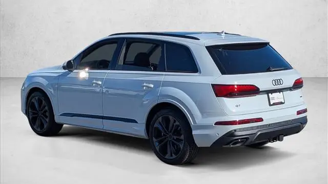 2026 Audi Q7 quattro Premium Plus 55 TFSI