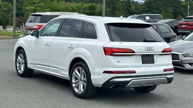 2025 Audi Q7 quattro Premium Plus 55 TFSI
