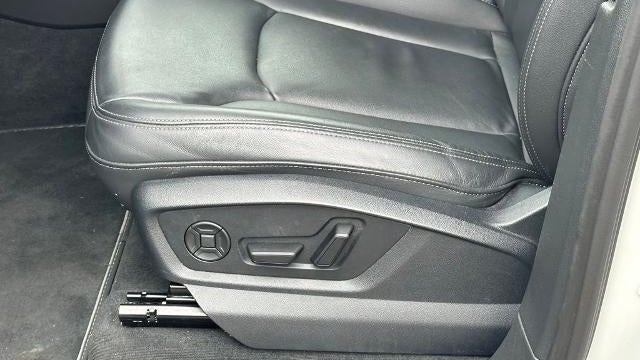2025 Audi Q7 quattro Premium Plus 55 TFSI