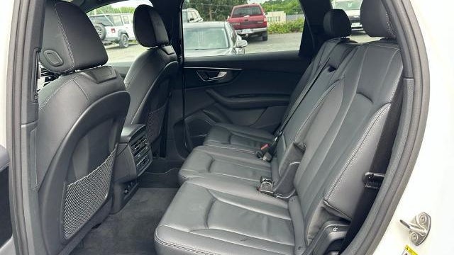 2025 Audi Q7 quattro Premium Plus 55 TFSI