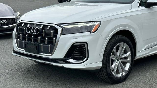 2025 Audi Q7 quattro Premium Plus 55 TFSI