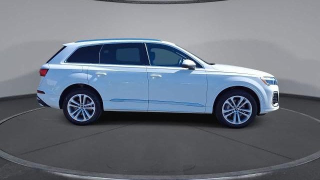 2025 Audi Q7 quattro Premium Plus 55 TFSI